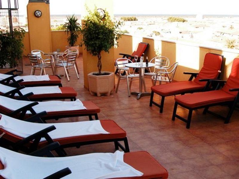 Aparthotel Bahía San Pedro del Pinatar Exterior foto