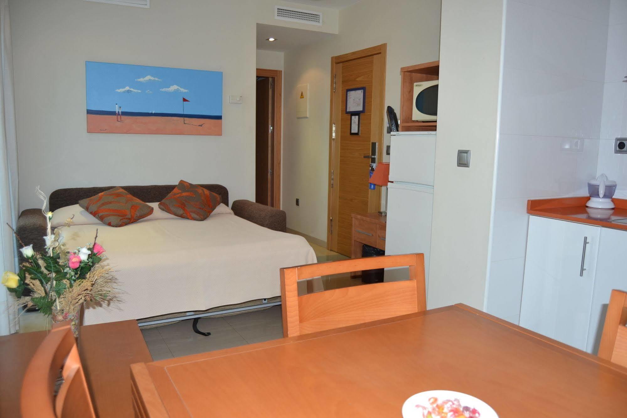 Aparthotel Bahía San Pedro del Pinatar Exterior foto
