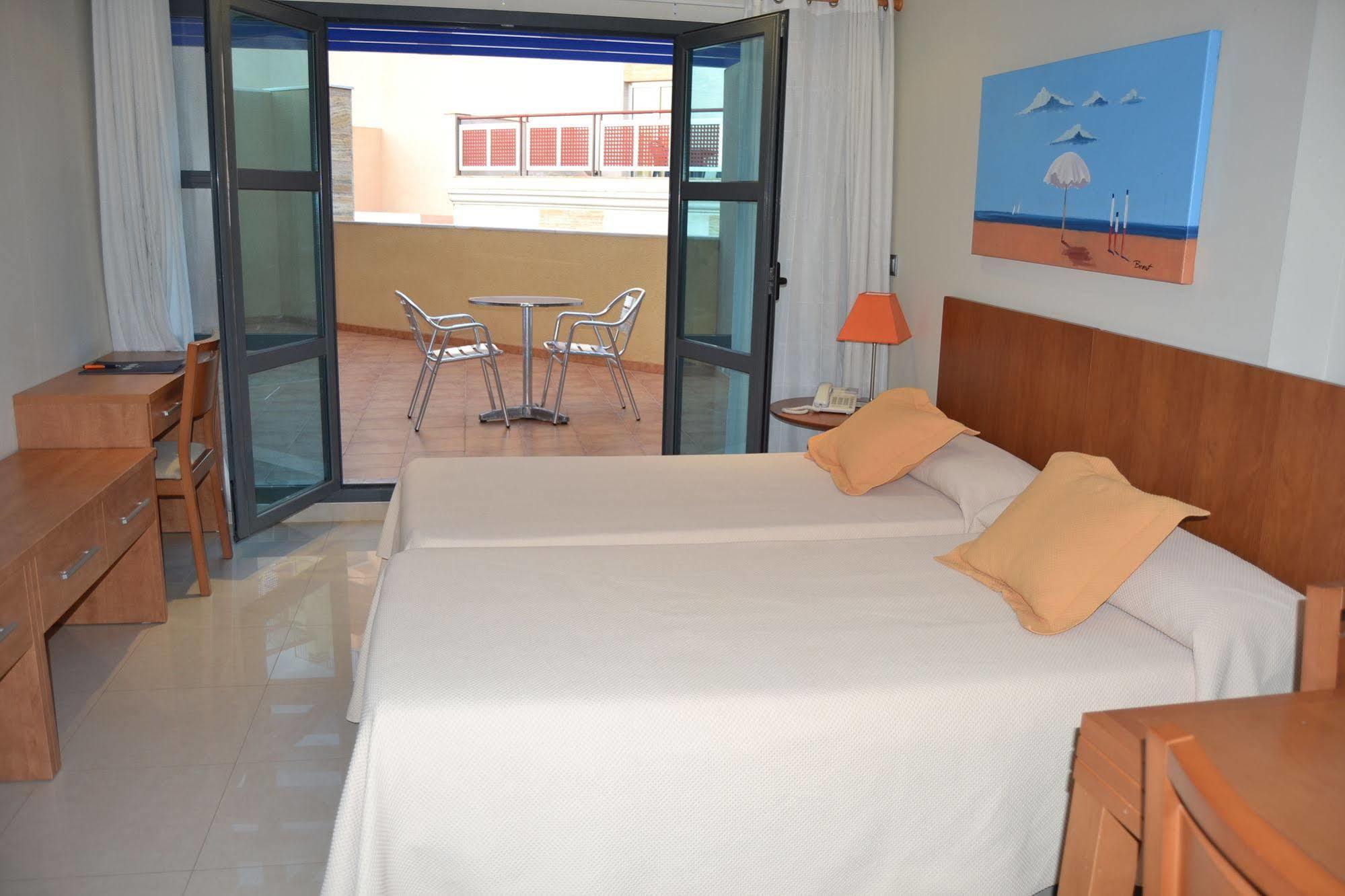 Aparthotel Bahía San Pedro del Pinatar Exterior foto
