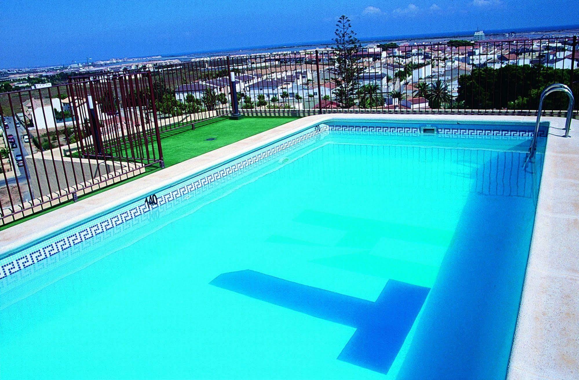 Aparthotel Bahía San Pedro del Pinatar Exterior foto